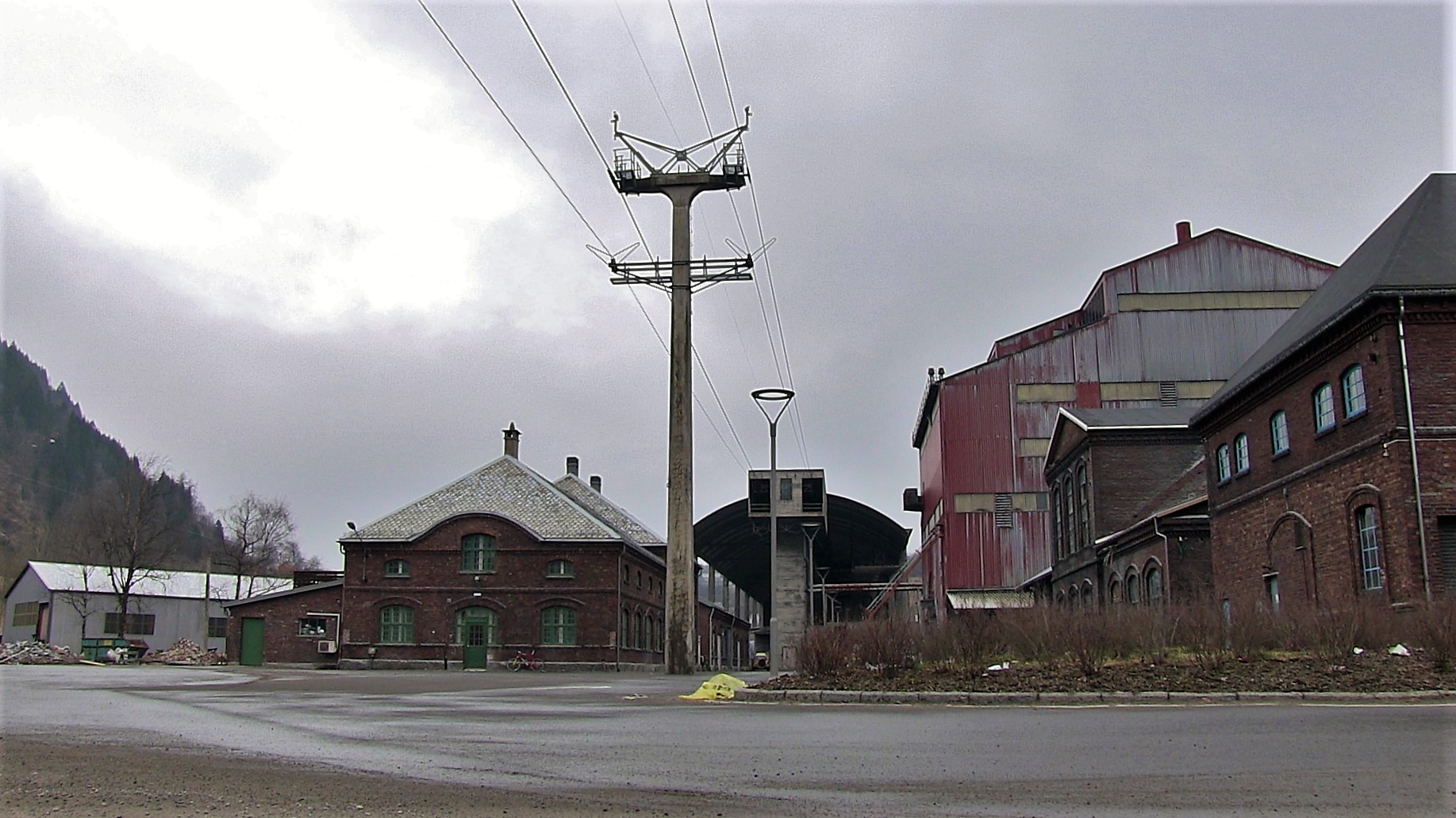 Part of the plant area as seen from the north.  © Anne Gullbjørg Digranes