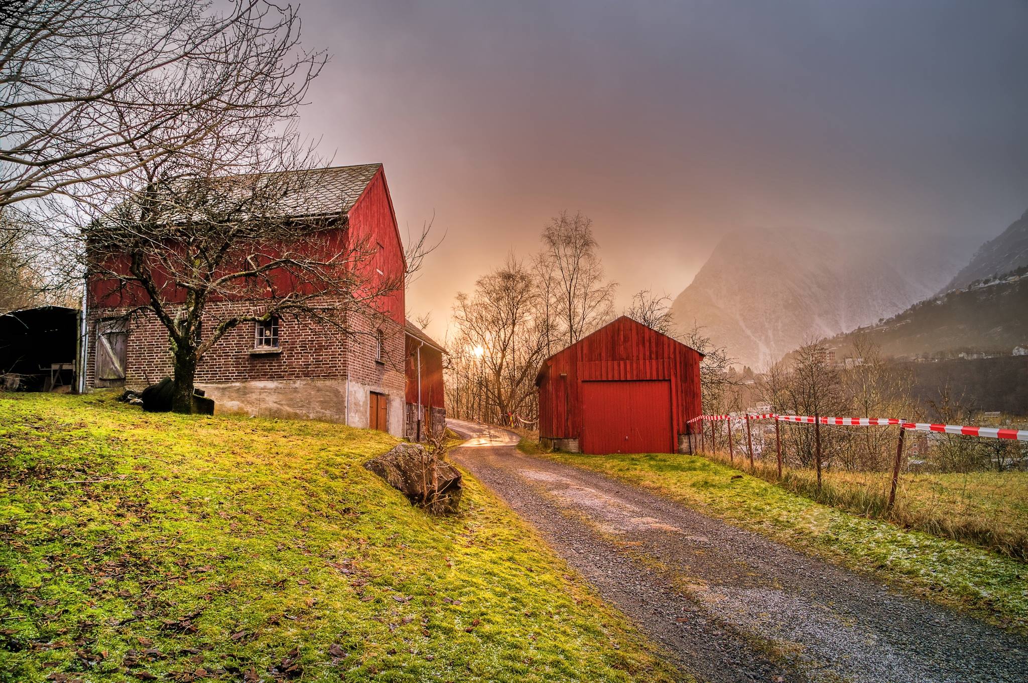 Løer på Hjøllo. © Terje Lægreid