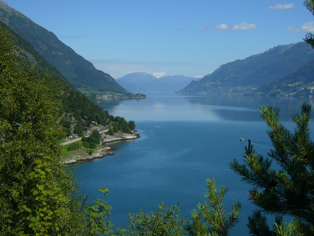 Sørfjorden sett mot nord - © Anne Gullbjørg Digranes