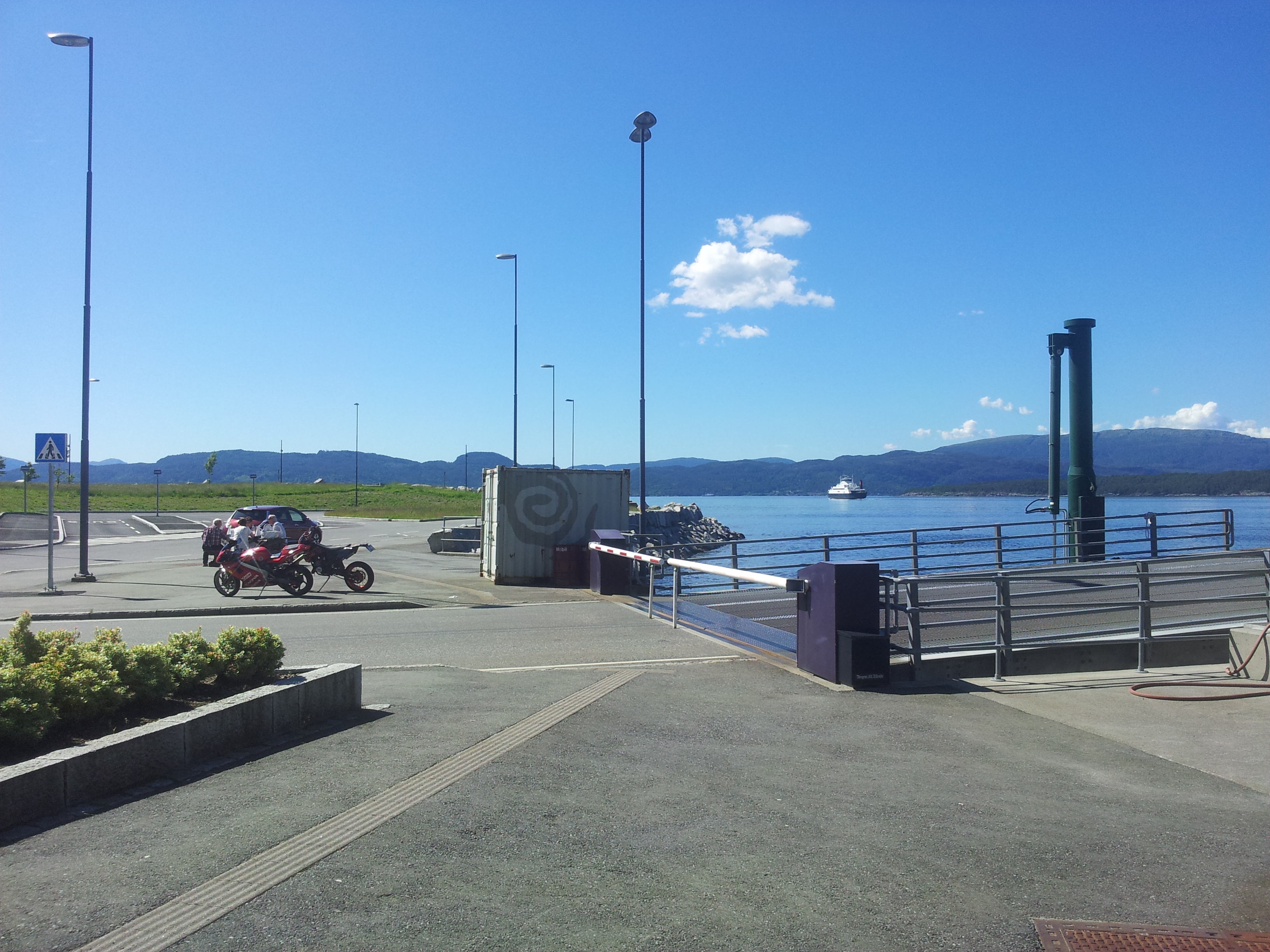 Årsnes ferry quay  © Anne Gullbjørg Digranes